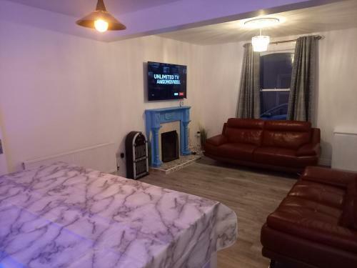 Apartamento 7 Heaven Derry City Centre Town House