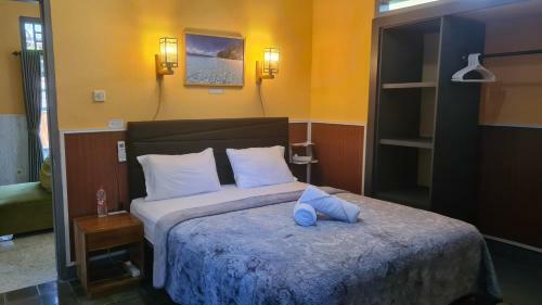 Hostal Dewi Sri Guesthouse