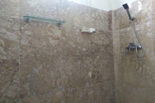 Hotel Oyo 3741 Mutiara Syariah 1