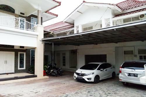 Hotel Oyo 3741 Mutiara Syariah 1