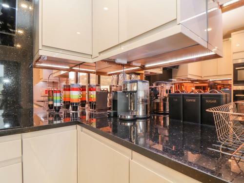 Apartamento Isambard's Retreat