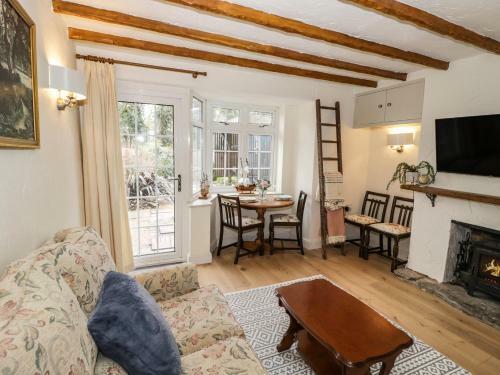 Periwinkle Cottage