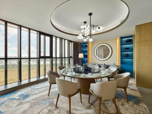 Hotel Garrya Huzhou Lucun