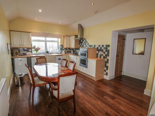 The Old Farm Cottage