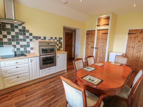 The Old Farm Cottage