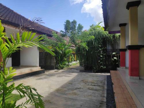 Hotel Oyo 90547 Pondok Saren Anyar