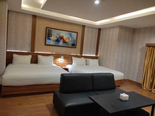 Grand Venetian Hotel