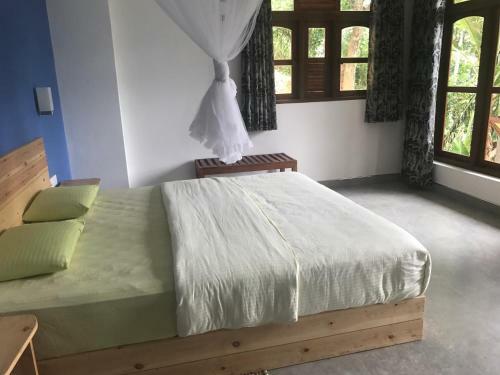 Bed & Breakfast Raveena Guest House