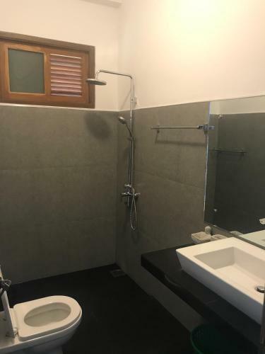 Bed & Breakfast Raveena Guest House