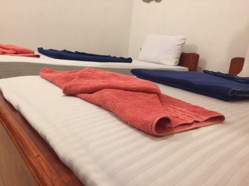 Hostal Ella Forest Paradise Hotel