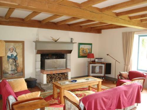 Holiday Home Les Volets Bleus Baguermorvan
