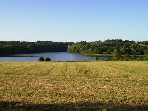 Holiday Home Les Volets Bleus Baguermorvan