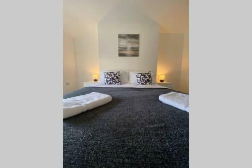 Apartamento Contemporary 2 Floor Flat With Sea Views!