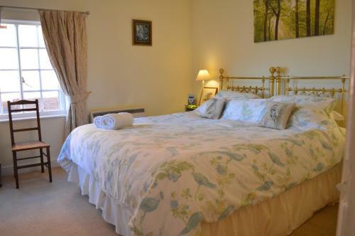 19 Upper Linney