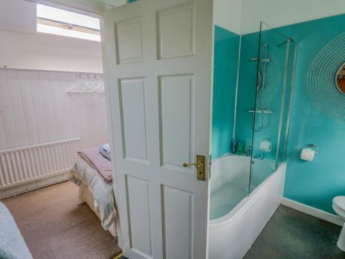 2 Ebor Mews