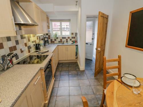 2 Ebor Mews