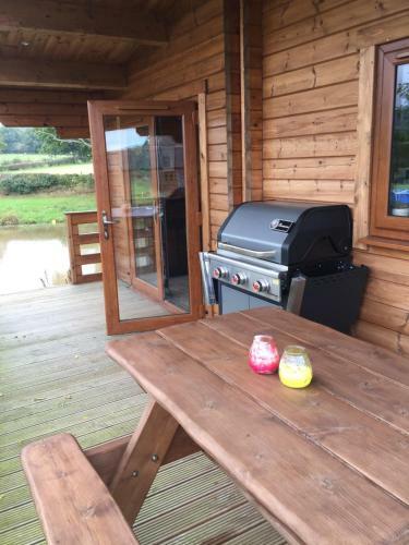 Redwood Lodge