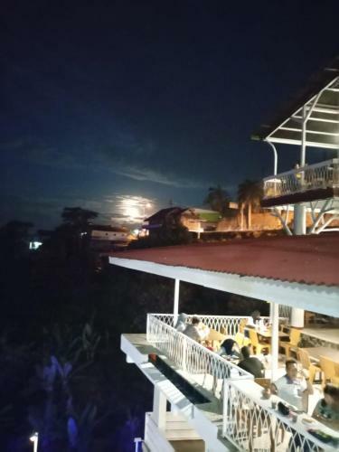 Jaden Hotel & Resort