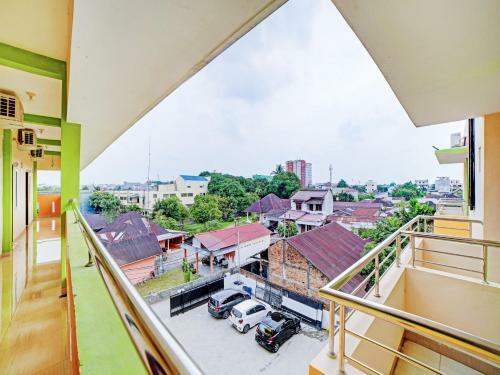 Hotel Oyo 90500 Teratai Residence