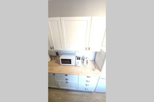 Bella Place - Comfy 3 Bedroom House By Bellaliving
