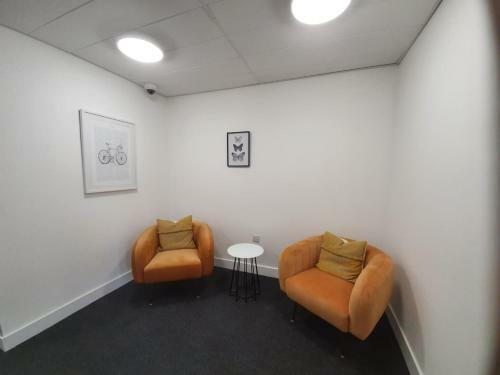 Modern One Bed Apartment In Private Building