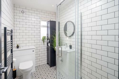 Apartamento The Stunning Luton Abode - Sleeps 7