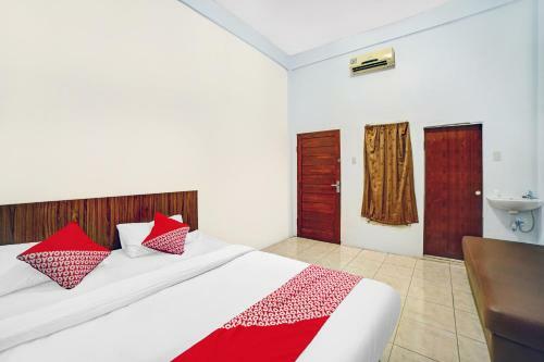 Hotel Oyo 90515 Indah Guest House