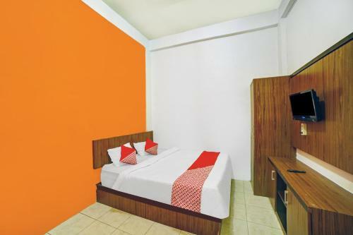 Hotel Oyo 90515 Indah Guest House