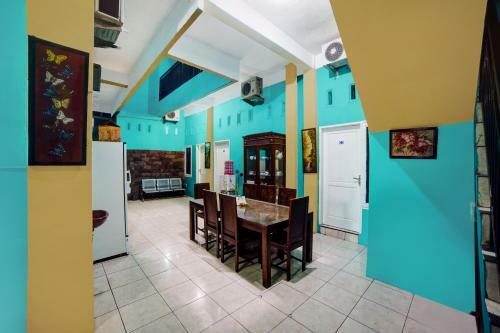 Hotel Oyo 90515 Indah Guest House