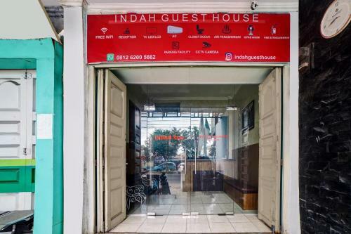 Hotel Oyo 90515 Indah Guest House