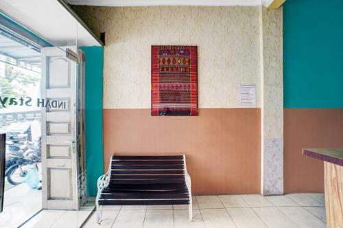 Hotel Oyo 90515 Indah Guest House