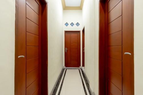 Hotel Oyo 1585 Ring Road Residence