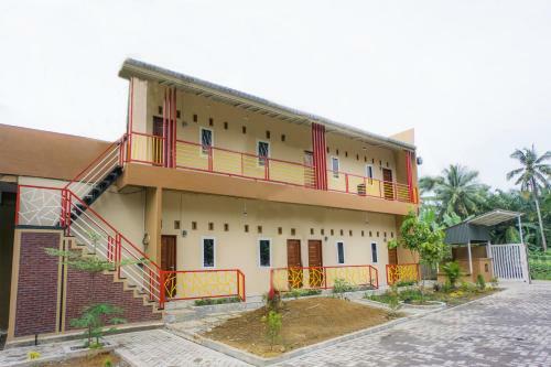Hotel Oyo Life 2739 Pondok Nadila