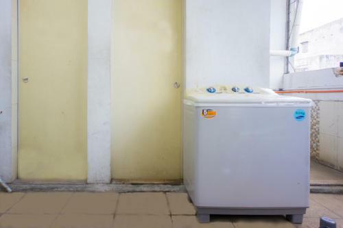 Hotel Oyo Life 2366 Gatsu Kost