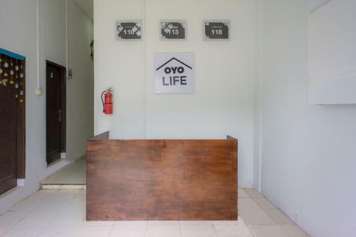 Hotel Oyo Life 2366 Gatsu Kost