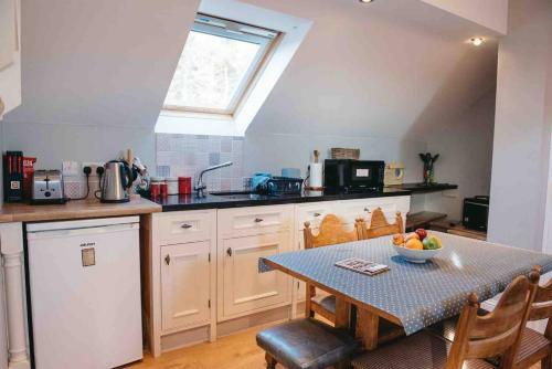 Hill House Apartment