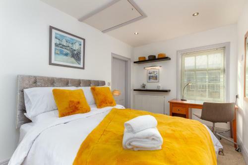 Charles Alexander Short Stay - The Old Bank Apartments