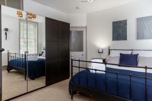 Charles Alexander Short Stay - The Old Bank Apartments