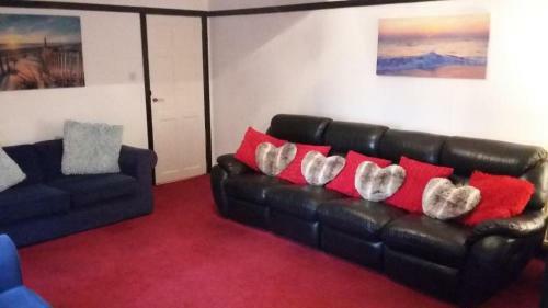 The Coach House Apartment
