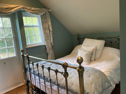 Monmouth House Apartments