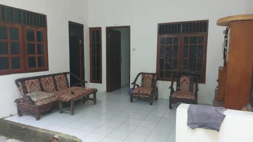 Hostal Kusumawanto Guest House