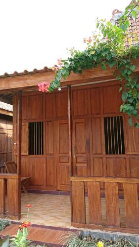 Villa Riverisde Kalijeruk