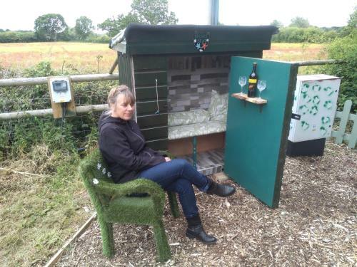 Glamping Malvern Shepherd Hut