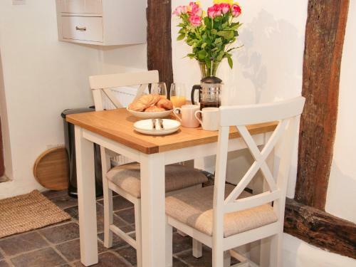 Wattle Cottage