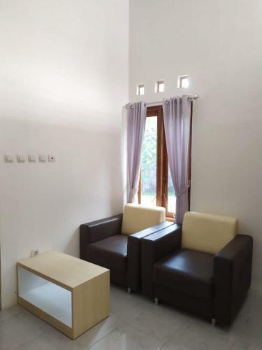 Hostal Villa Gunung Purba View
