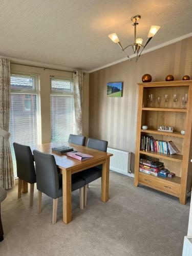Sunny Retreat Lodge