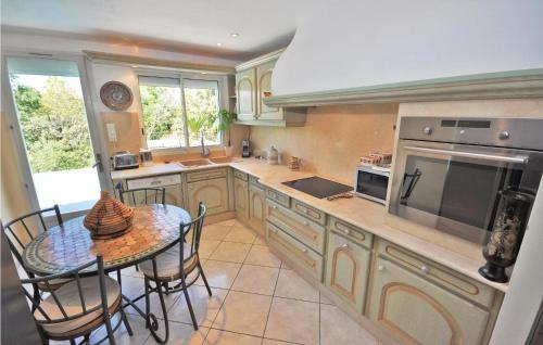 Holiday Home Les Hauts De Bagnols