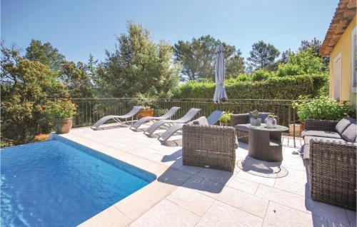 Holiday Home Les Hauts De Bagnols