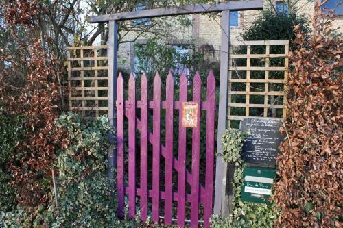 Bed & Breakfast Au Jardin Des Violettes
