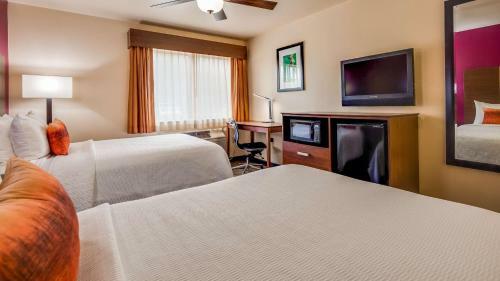 Hotel Best Western Pineywoods Inn